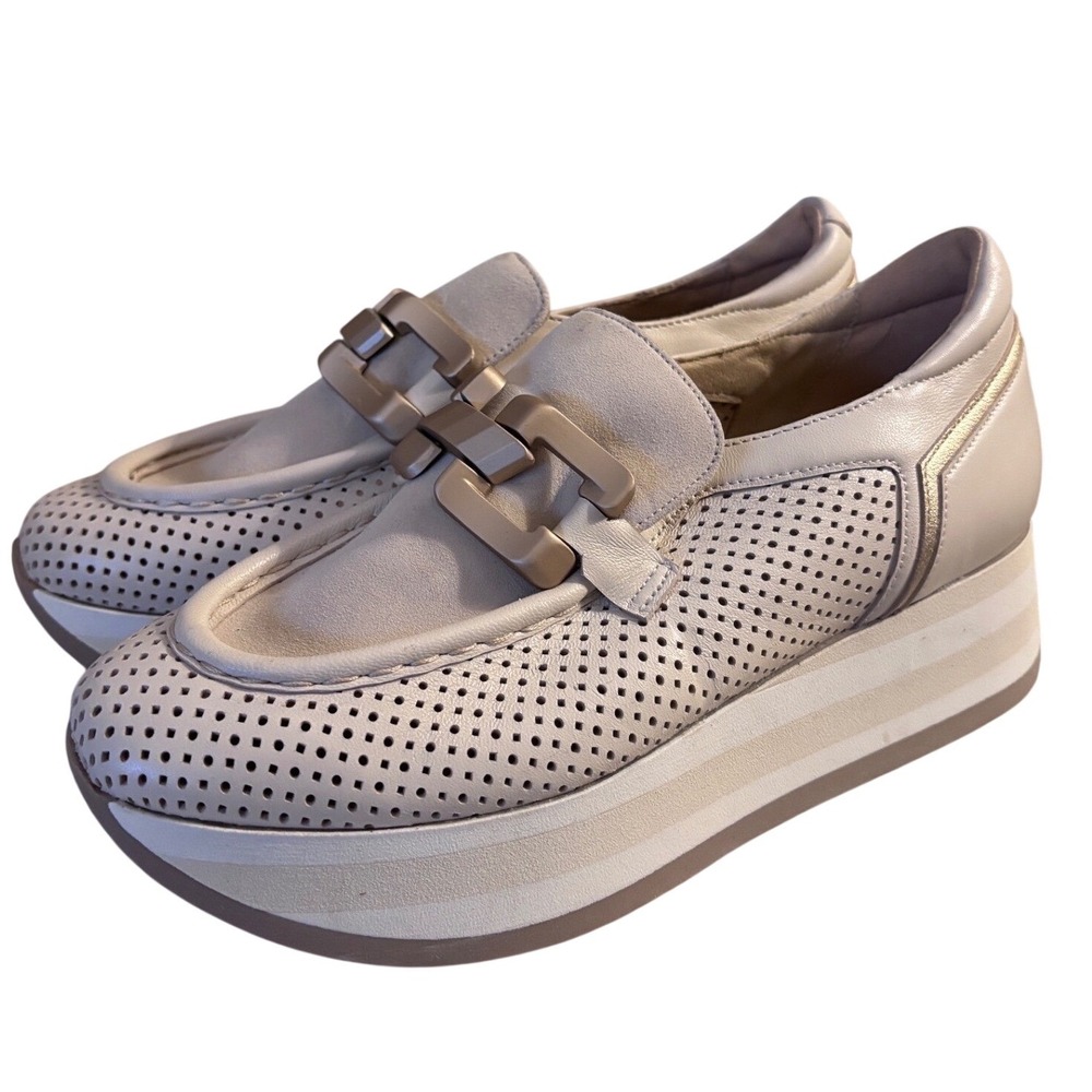 Softwaves‎ Beige Leather Perforated Platform Loafers Chain Link Wedge Shoes 37